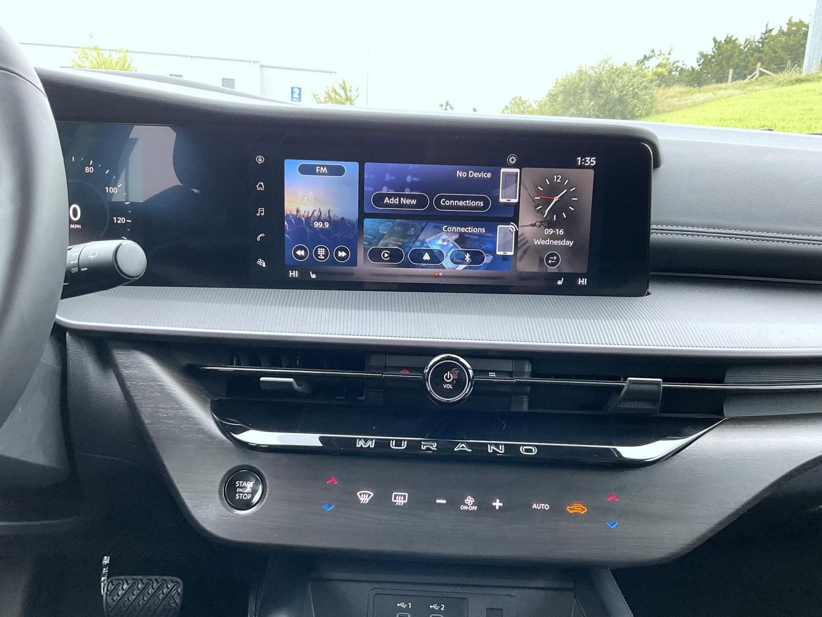 Certified 2025 Nissan Murano SV AWD/4WD image 14