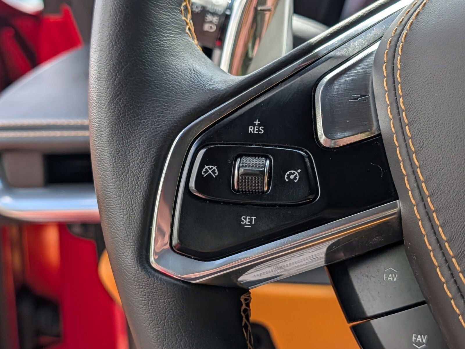 Used 2023 Chevrolet Corvette Stingray Premium Conv w/ Z51 Performance Package RWD image 34