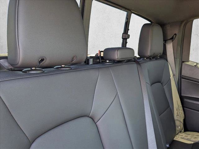 Used 2025 Chevrolet Colorado Trail Boss image 17