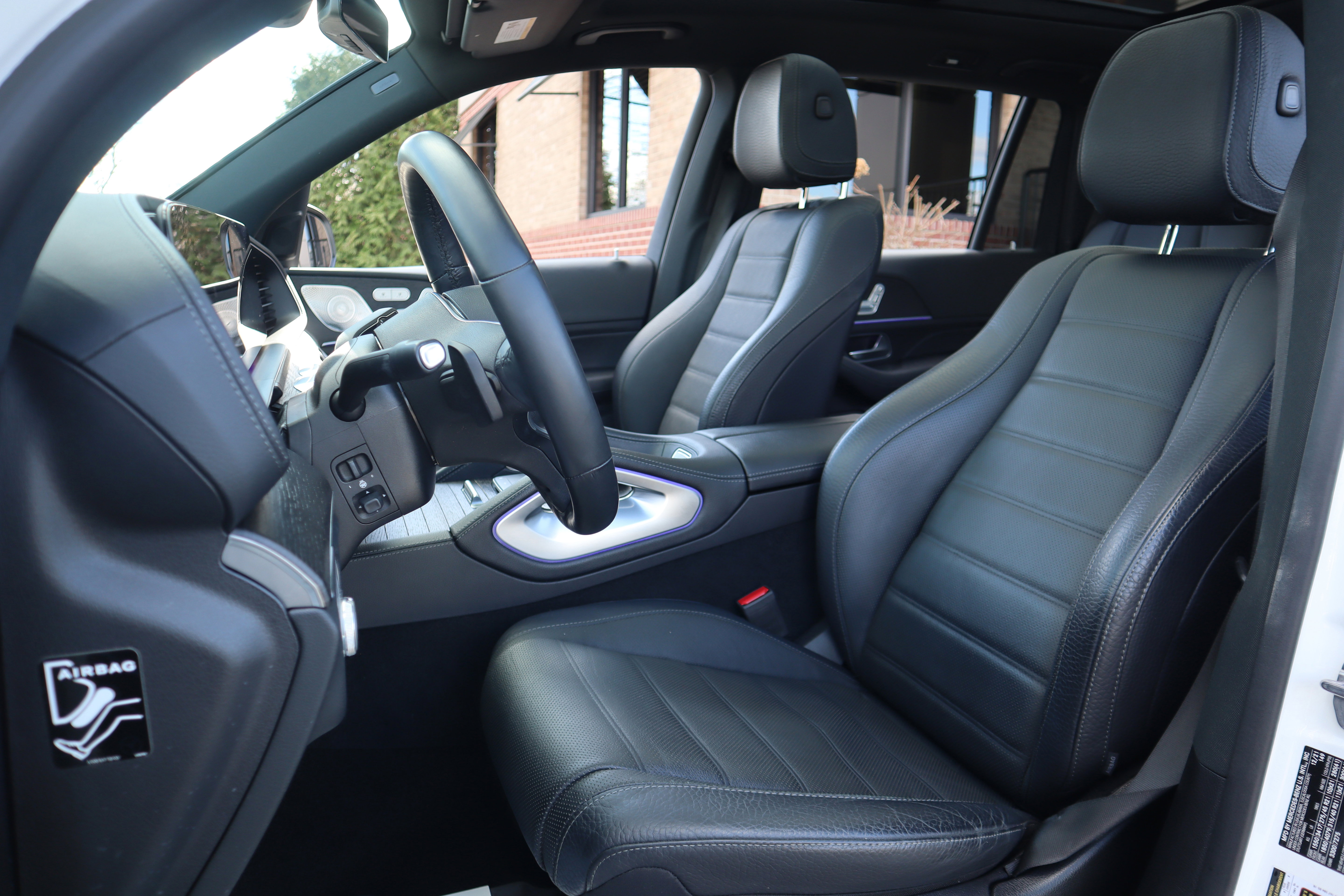 Used 2022 Mercedes-Benz GLS 450 4MATIC image 32