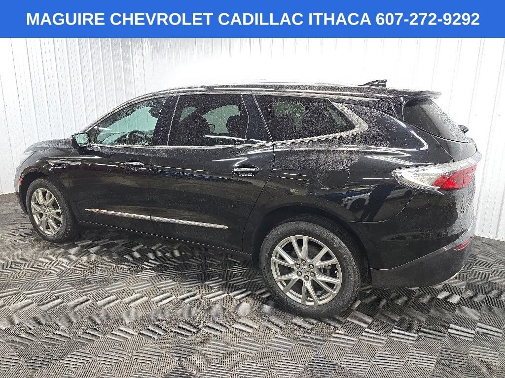 Used 2023 Buick Enclave Premium w/ Experience Buick Package AWD/4WD image 4