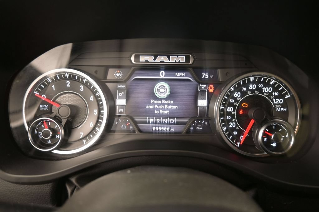 Used 2022 RAM 1500 Big Horn AWD/4WD image 35