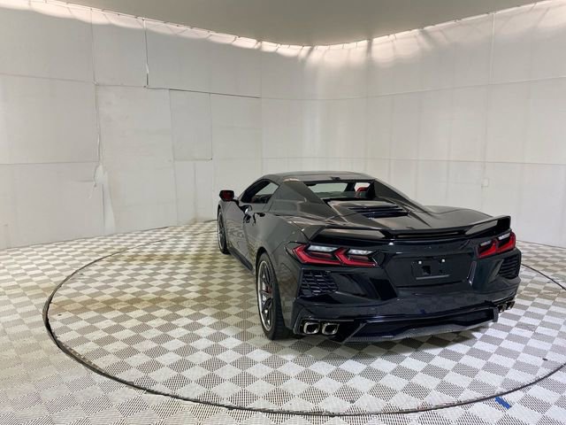 Used 2021 Chevrolet Corvette Stingray Premium Conv w/ Z51 Performance Package RWD image 19