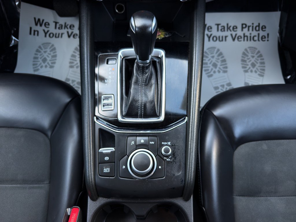 Used 2020 MAZDA CX-5 Touring FWD image 19