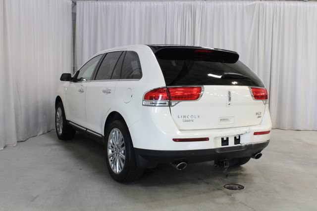 Used 2012 Lincoln MKX AWD image 25