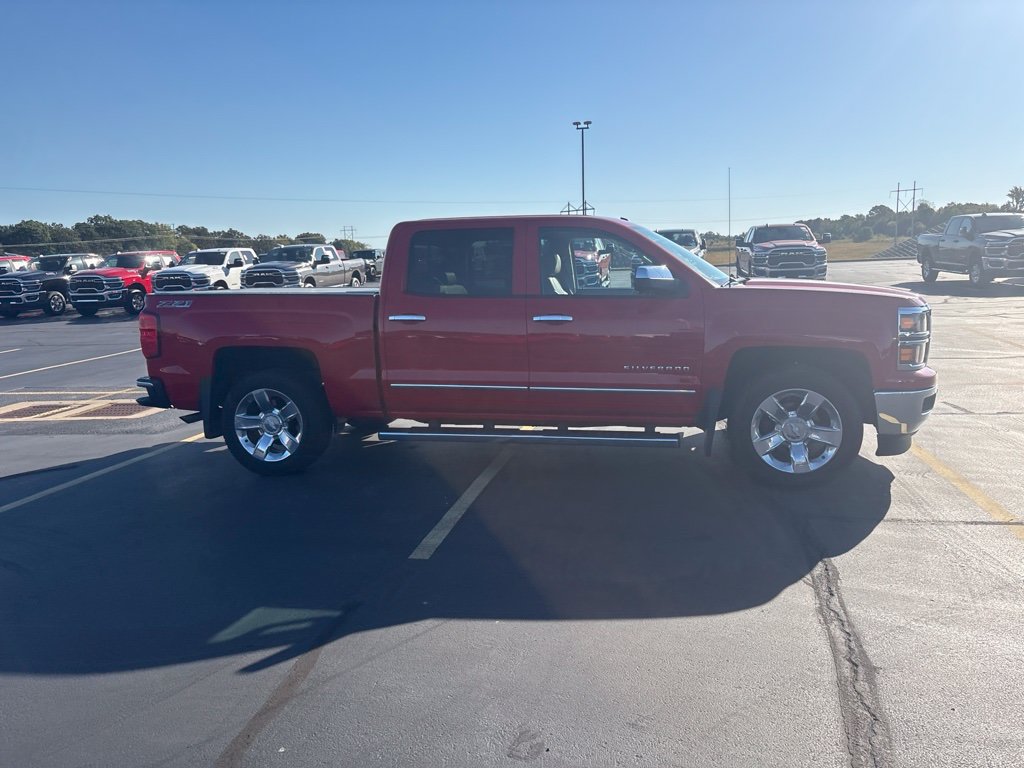 Used 2014 Chevrolet Silverado 1500 LTZ Z71 w/ LTZ Plus Package AWD/4WD image 12