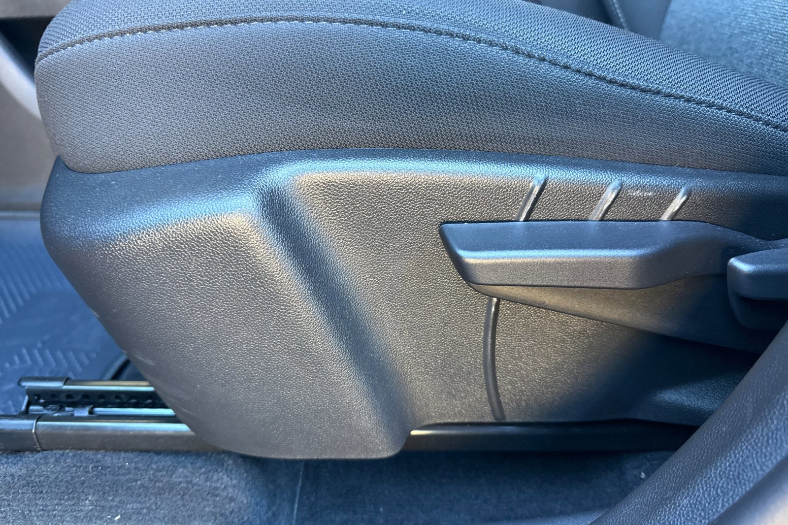 Used 2026 GMC Terrain Elevation image 14