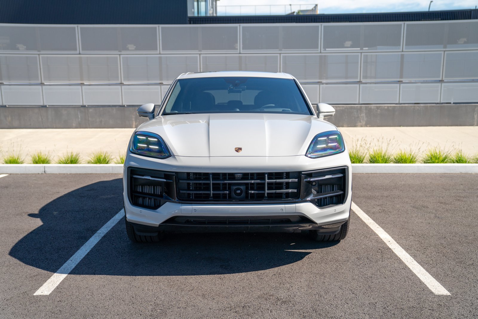 Certified 2025 Porsche Cayenne GTS AWD/4WD image 6
