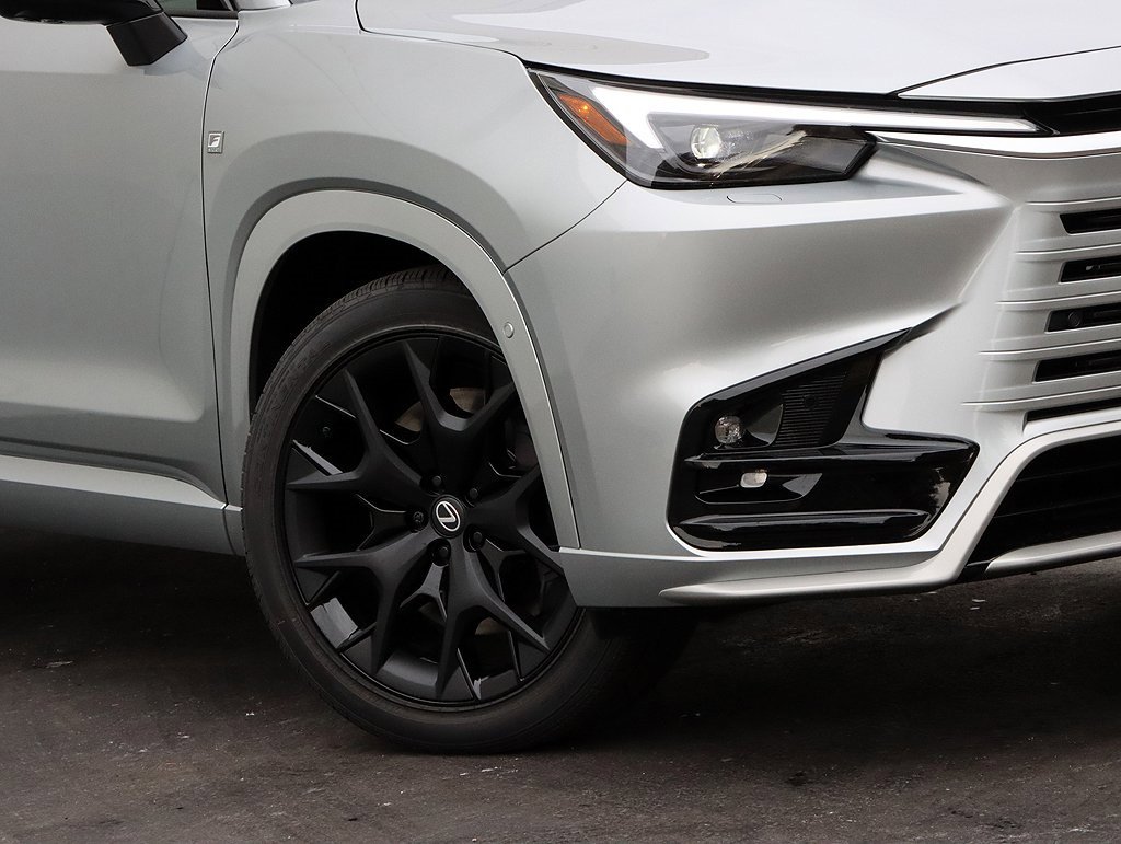 New 2026 Lexus TX 350 AWD image 3