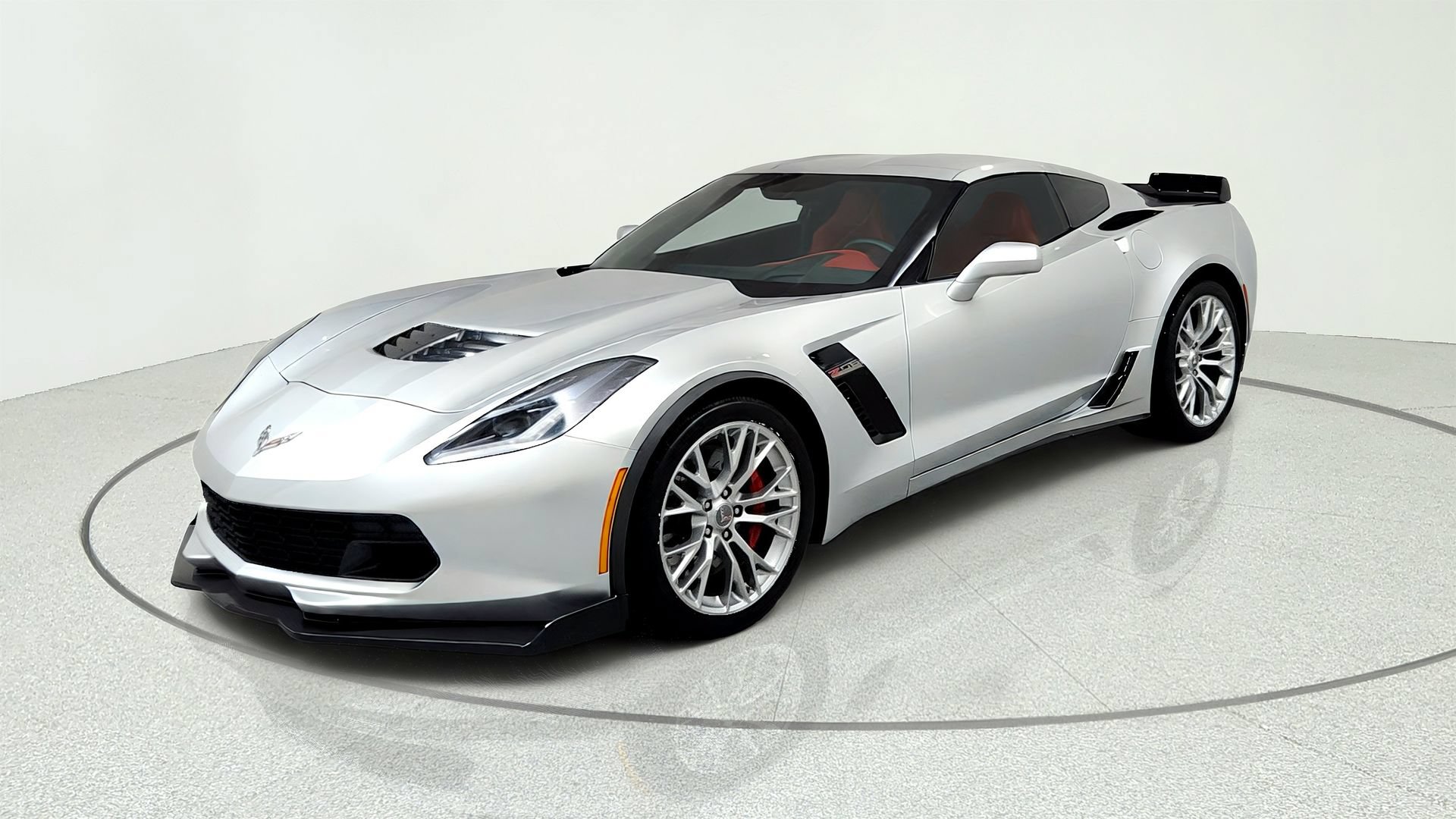 Certified 2015 Chevrolet Corvette Z06 w/ 3LZ Preferred Equipment Group RWD image 1