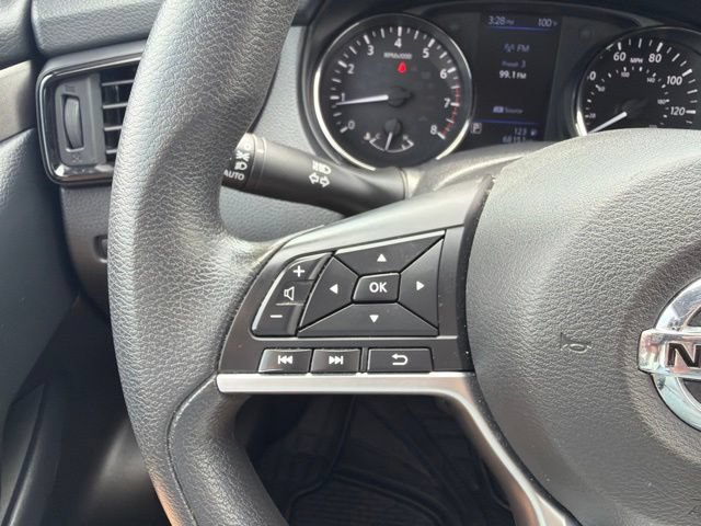 Used 2020 Nissan Rogue Sport S w/ Appearance Package AWD/4WD image 12