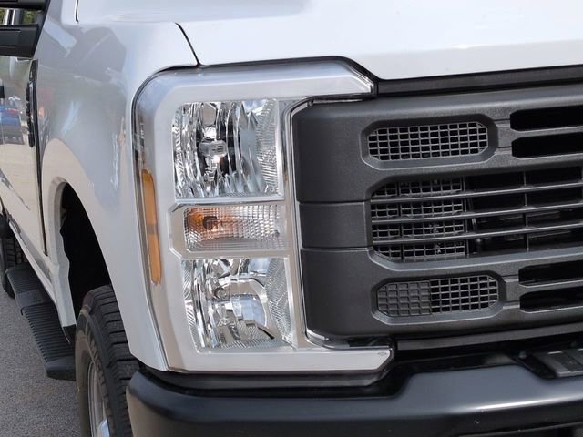 New 2026 Ford F250 XL image 9