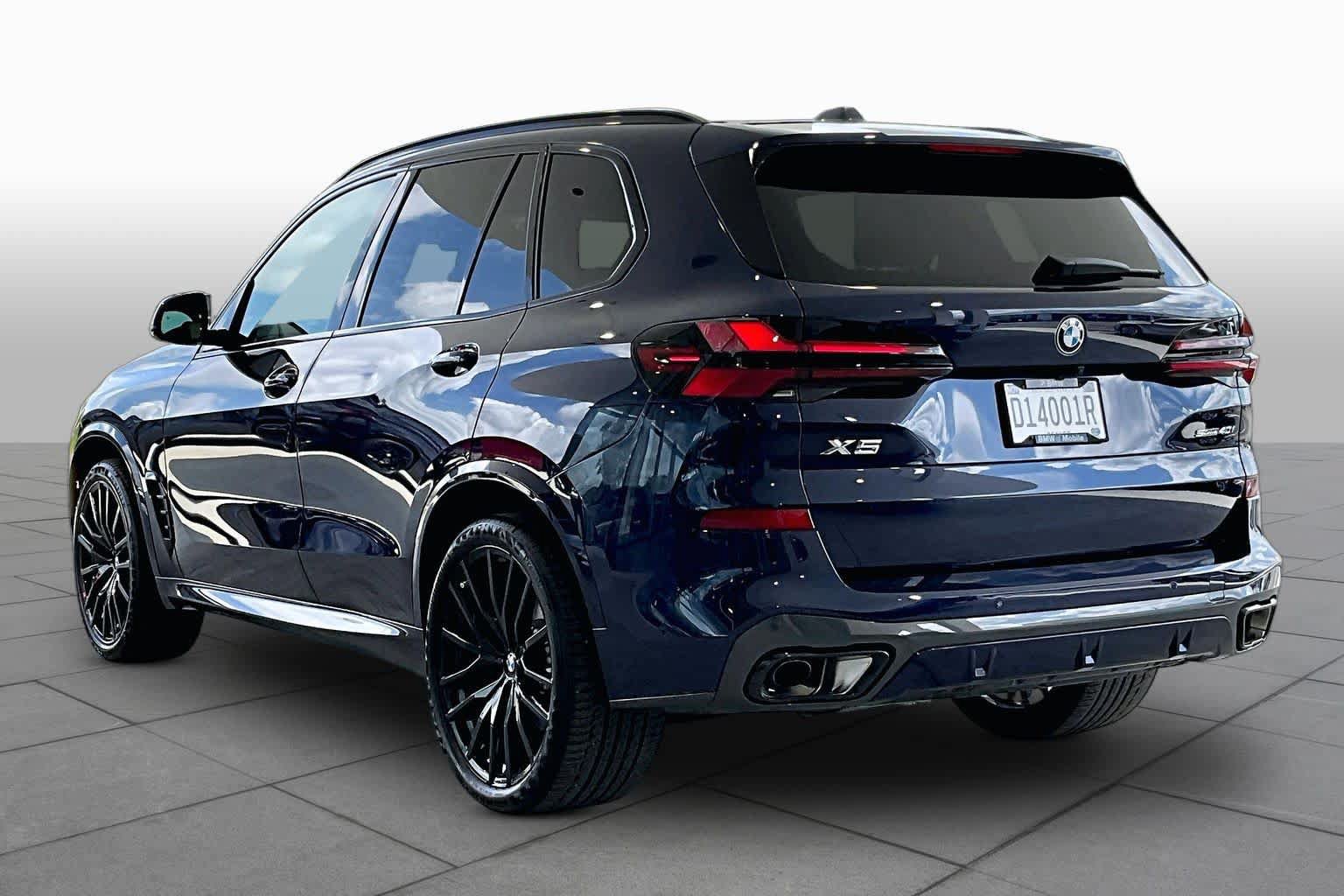 Certified 2026 BMW X5 sDrive40i w/ M Sport Package RWD image 11