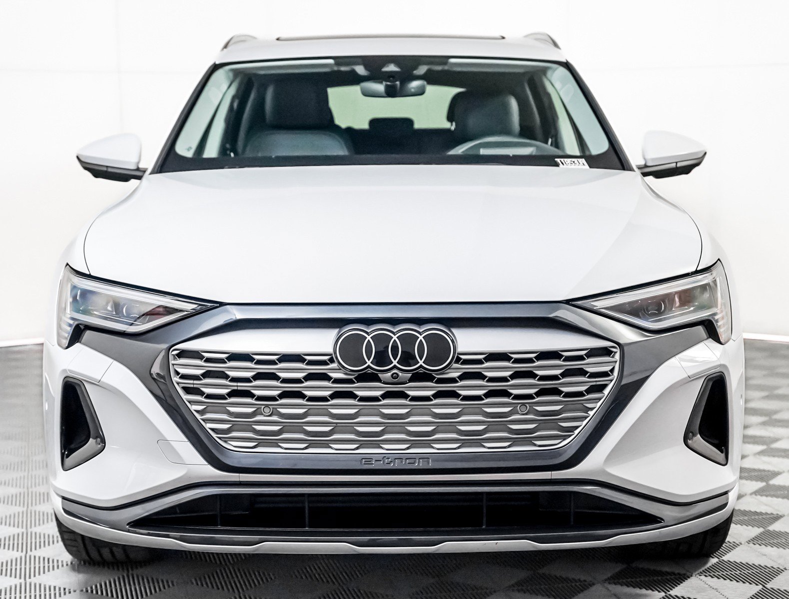 Certified 2024 Audi Q8 e-tron Prestige w/ Prestige Package image 10