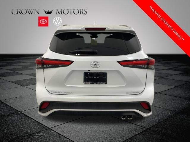Used 2023 Toyota Highlander XSE AWD/4WD image 5