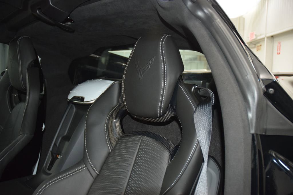 New 2026 Chevrolet Corvette Stingray Premium Cpe w/ Z51 Performance Package RWD image 40