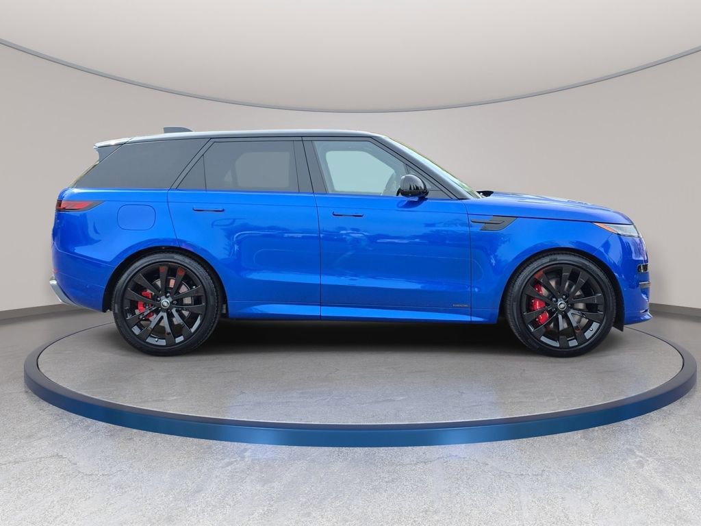 New 2025 Land Rover Range Rover Sport Autobiography AWD/4WD image 4