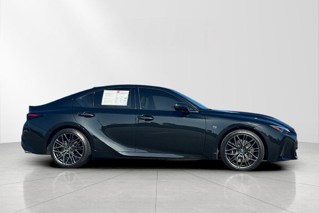 Used 2025 Lexus IS 500 RWD image 7