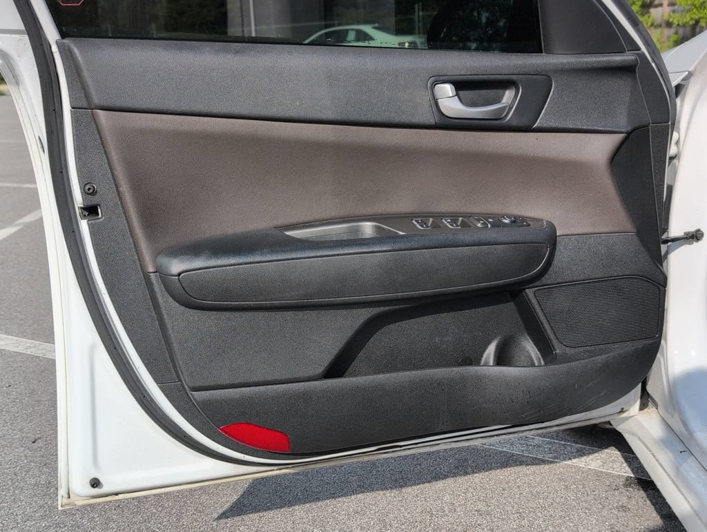 Used 2019 Kia Optima LX FWD image 8