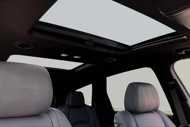 Certified 2023 Buick Enclave Essence w/ Experience Buick Package FWD image 28