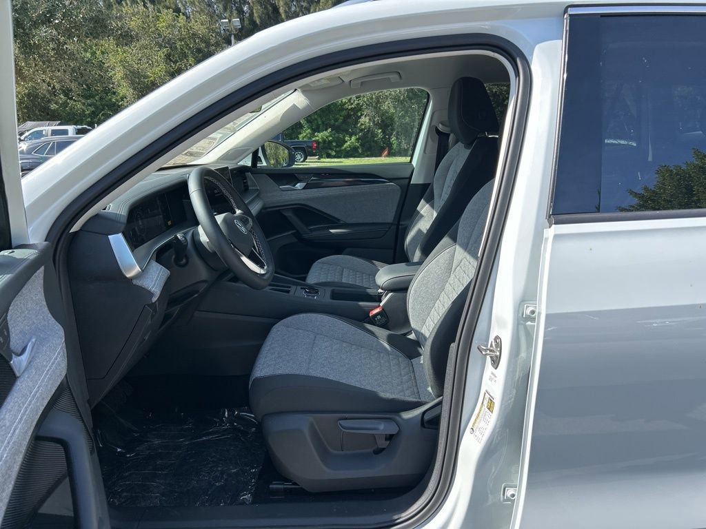 New 2026 Volkswagen Tiguan S image 15