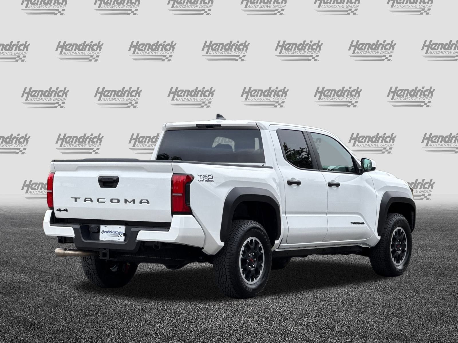Used 2025 Toyota Tacoma TRD Off-Road image 5