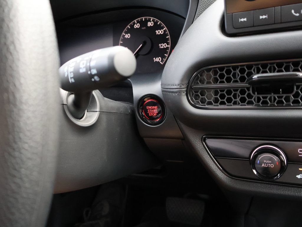 Certified 2024 Honda HR-V LX image 24