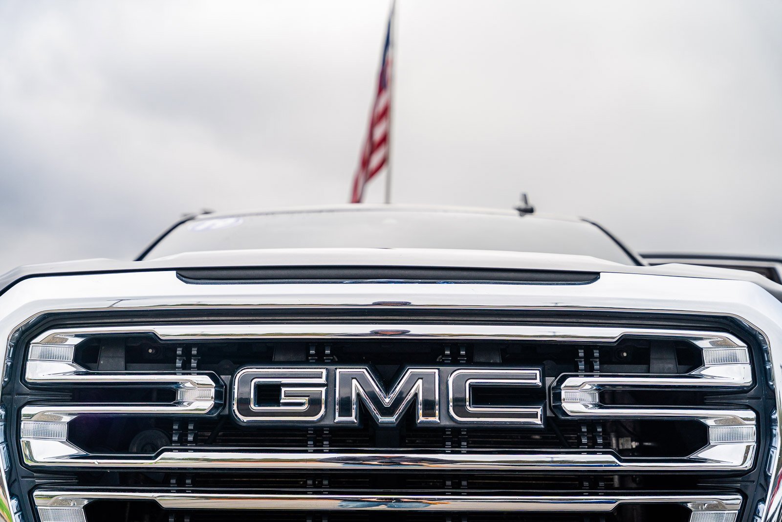 Used 2019 GMC Sierra 1500 SLT w/ SLT Premium Plus Package image 23