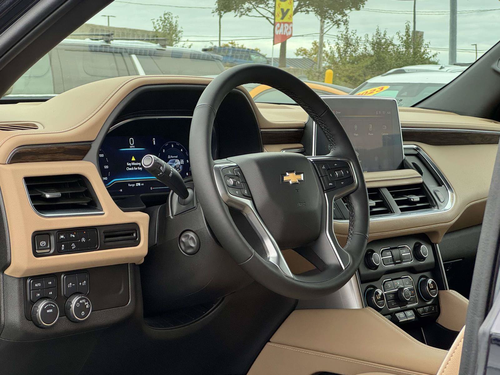 Used 2023 Chevrolet Tahoe Premier AWD/4WD image 11