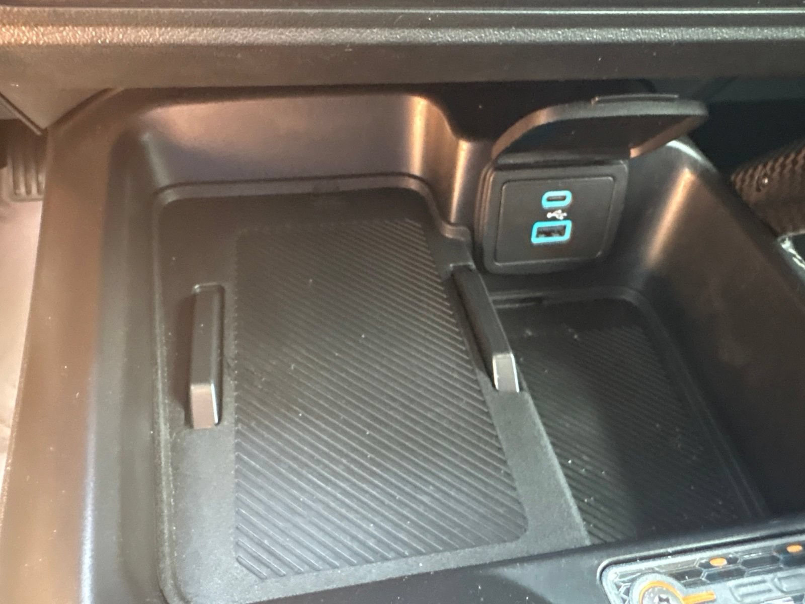 Used 2025 Ford Bronco Raptor w/ Interior Carbon Fiber Pack AWD/4WD image 21