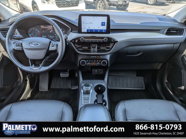 Used 2022 Ford Escape SE w/ SE Sport Appearance Package FWD image 15