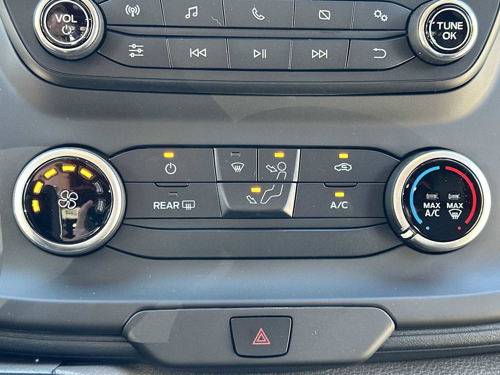 New 2025 Ford Transit 250 Low Roof AWD w/ Load Area Protection Package image 12