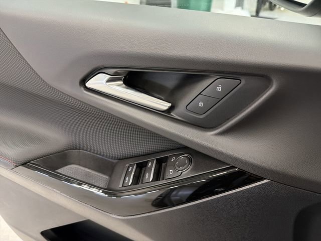 New 2026 Chevrolet Equinox RS w/ LPO, Floor Liner Package image 21