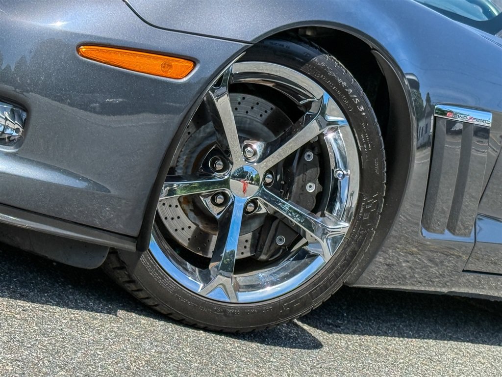 Used 2012 Chevrolet Corvette Grand Sport w/ 3LT Preferred Equipment Group RWD image 9