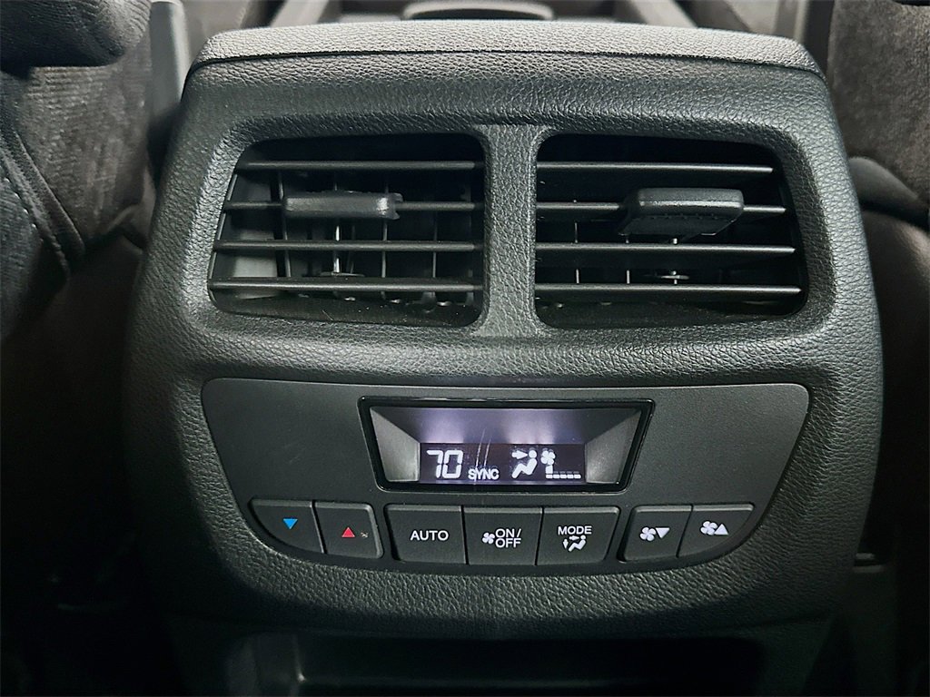 Used 2022 Honda Pilot Sport image 24