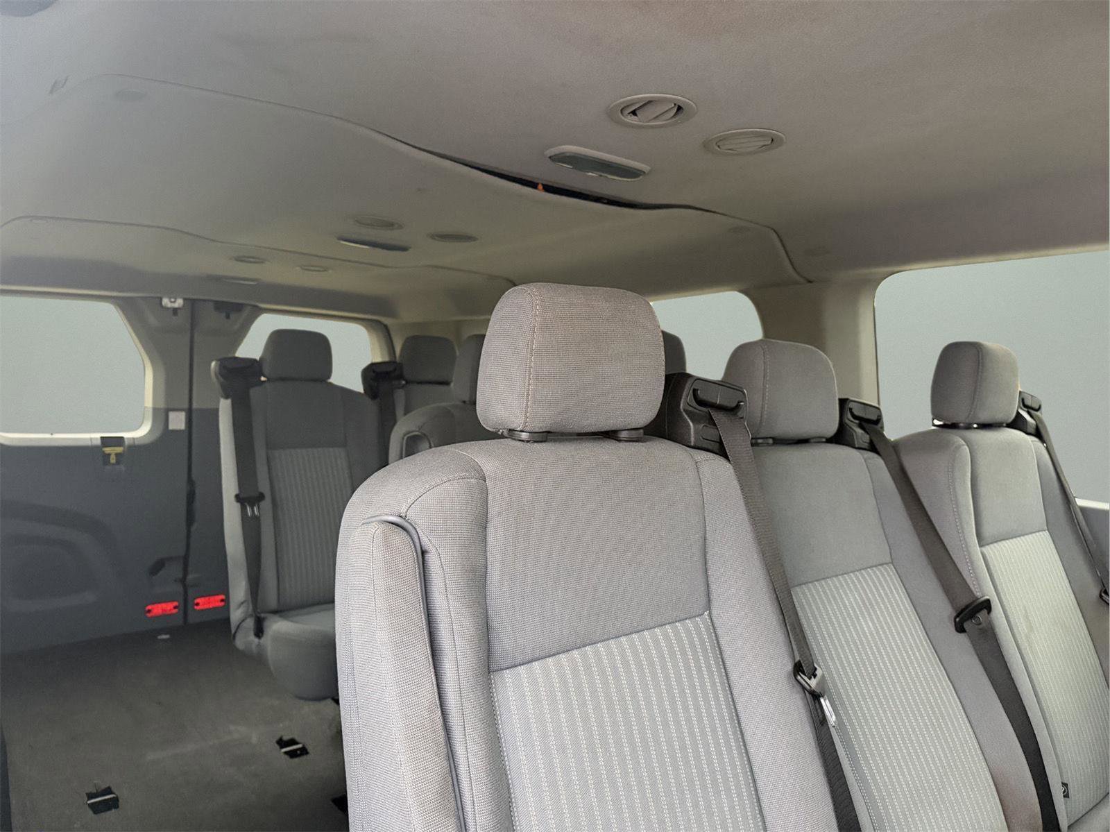 Used 2015 Ford Transit 350 XLT image 24