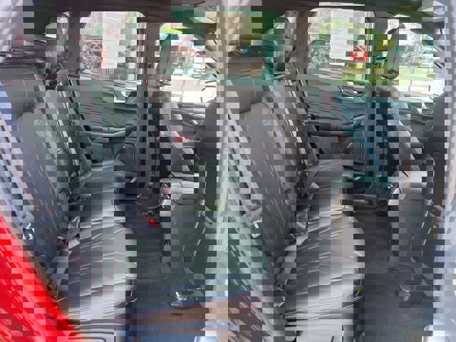 Certified 2025 Ford Escape ST-Line Elite w/ Premium Technology Package image 19