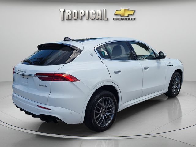 Used 2023 Maserati Grecale GT AWD/4WD image 3