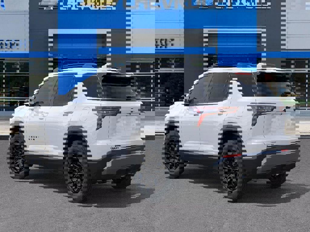 New 2026 Chevrolet Equinox LT image 3