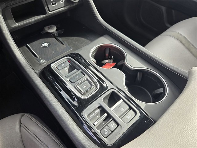 Used 2023 Honda Pilot Touring image 21