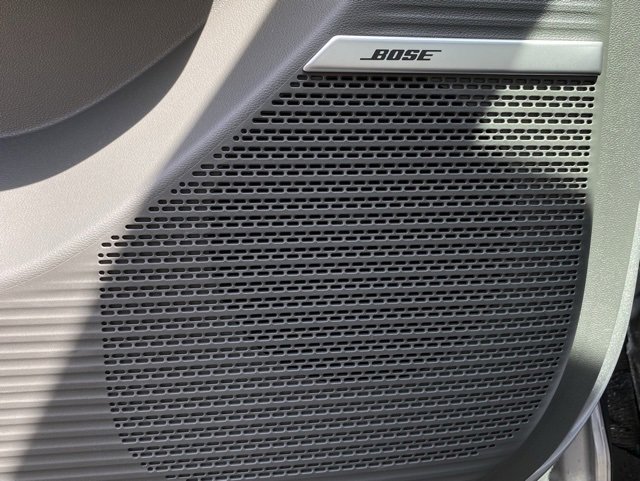 Used 2024 Hyundai Santa Fe Limited image 35