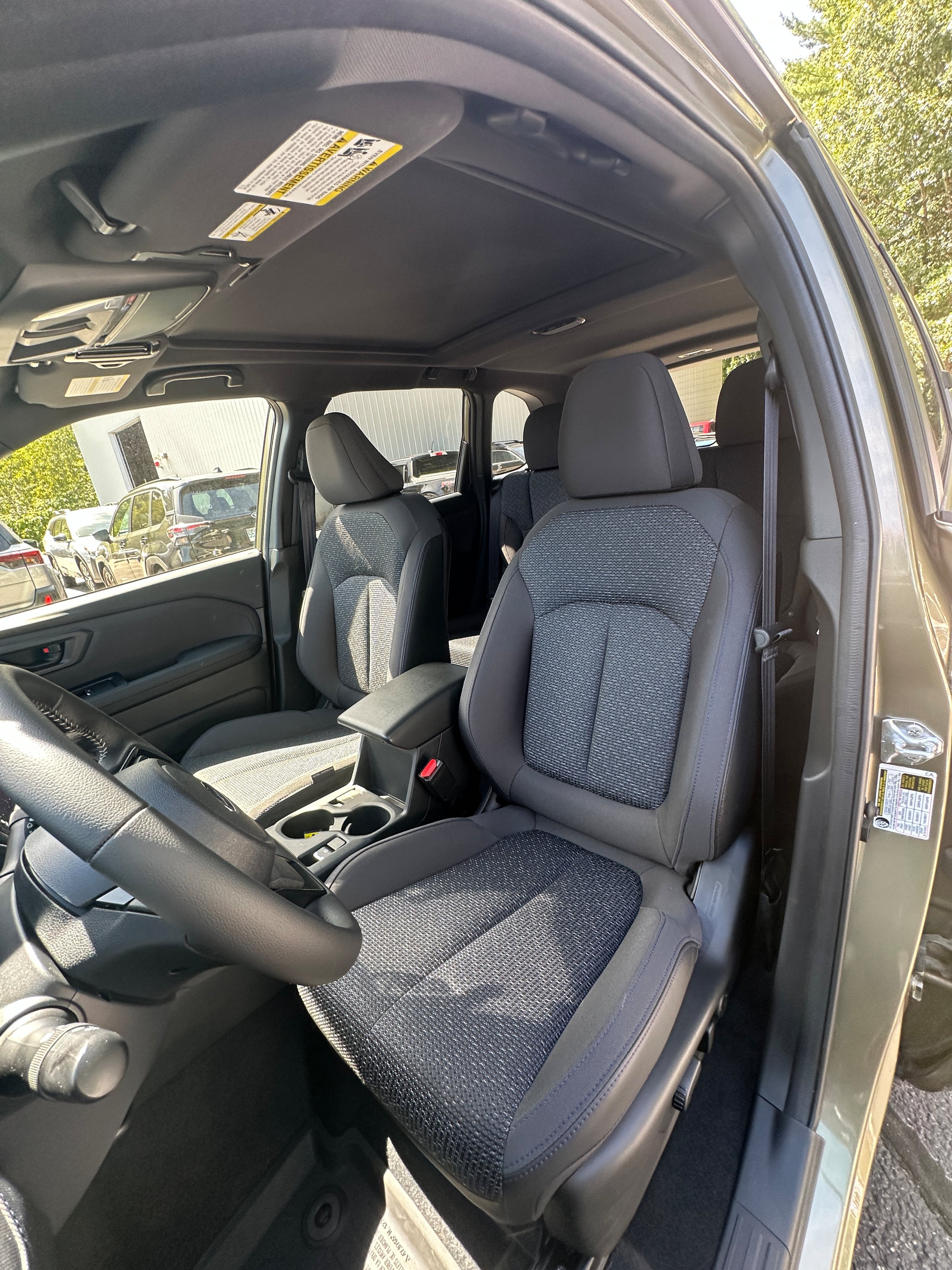 Used 2025 Subaru Forester Premium AWD/4WD image 17