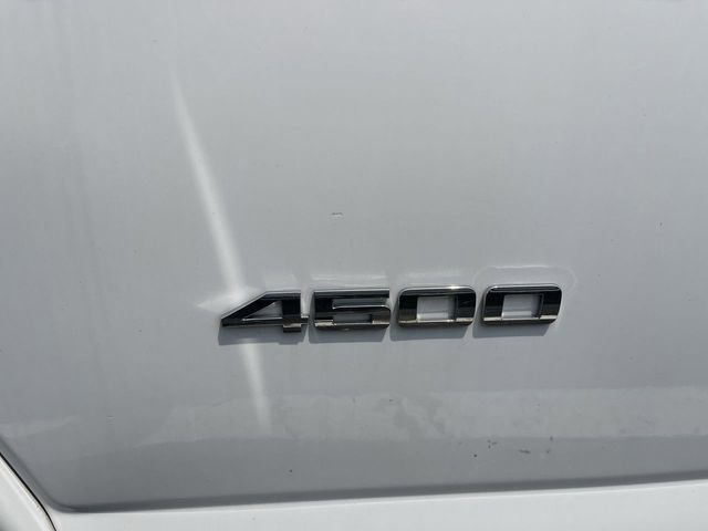 Used 2014 Chevrolet Express 4500 w/ RV Package image 7