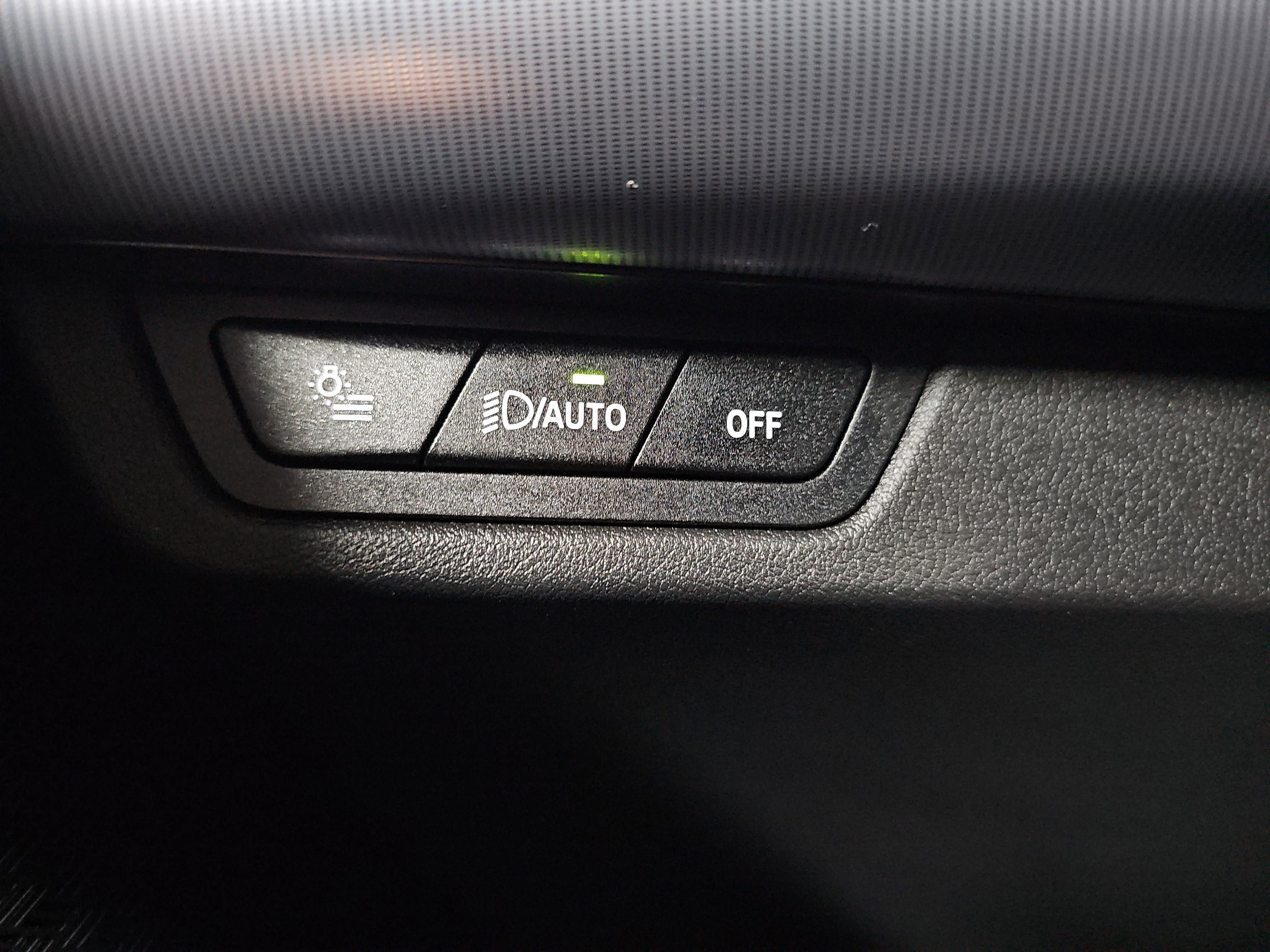 Certified 2025 BMW X1 xDrive28i image 27