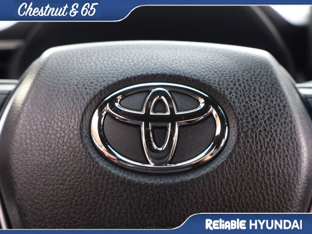 Used 2021 Toyota Venza XLE w/ Softex Package image 28