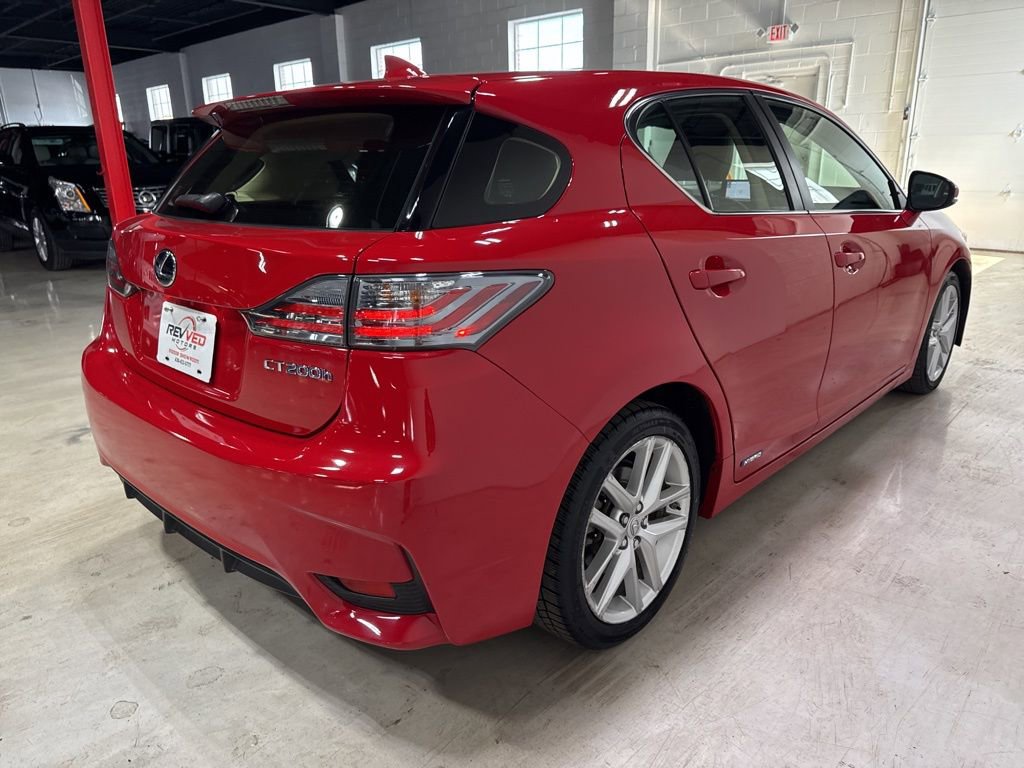 Used 2017 Lexus CT 200h w/ Navigation System Package FWD image 7