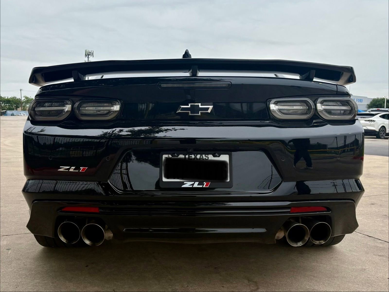 Used 2023 Chevrolet Camaro ZL1 RWD image 5
