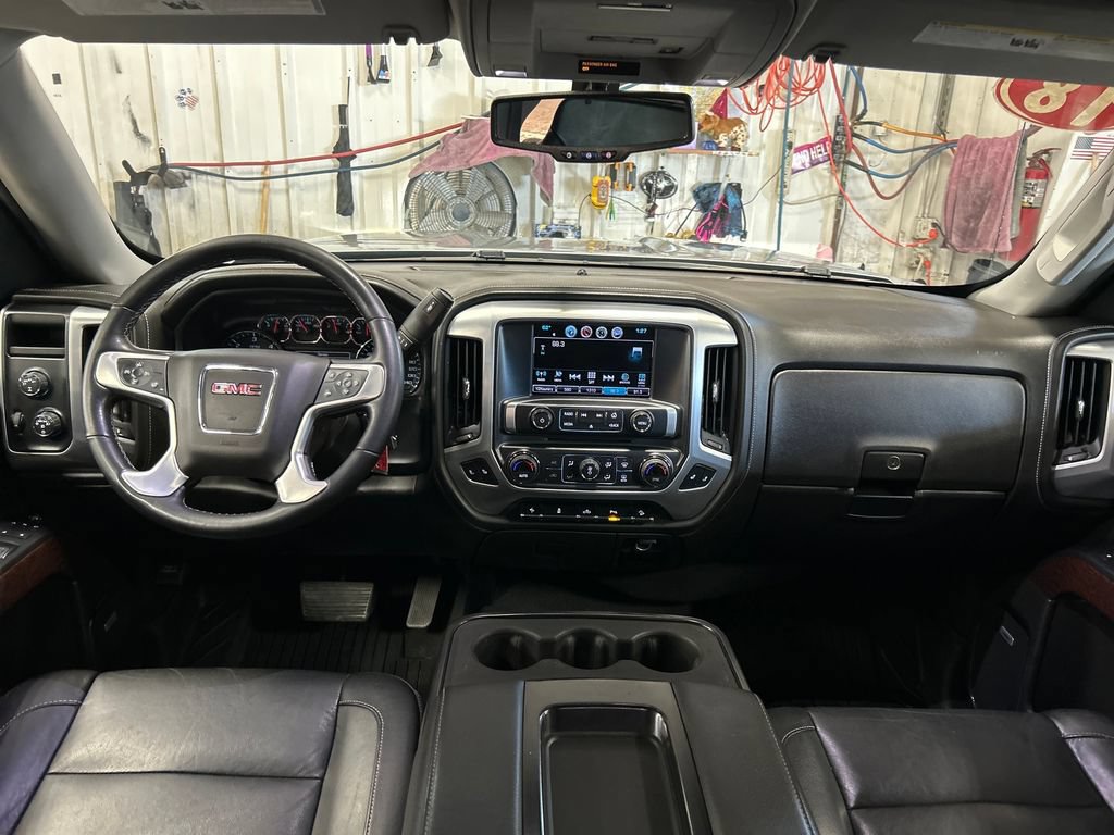 Used 2018 GMC Sierra 1500 SLT w/ SLT Premium Package AWD/4WD image 18