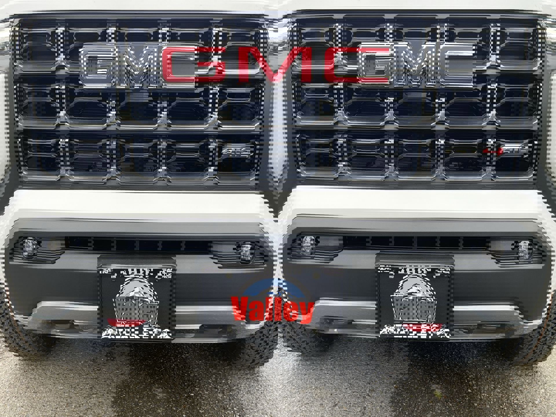 New 2025 GMC Canyon AT4 w/ Nightfall Edition image 63