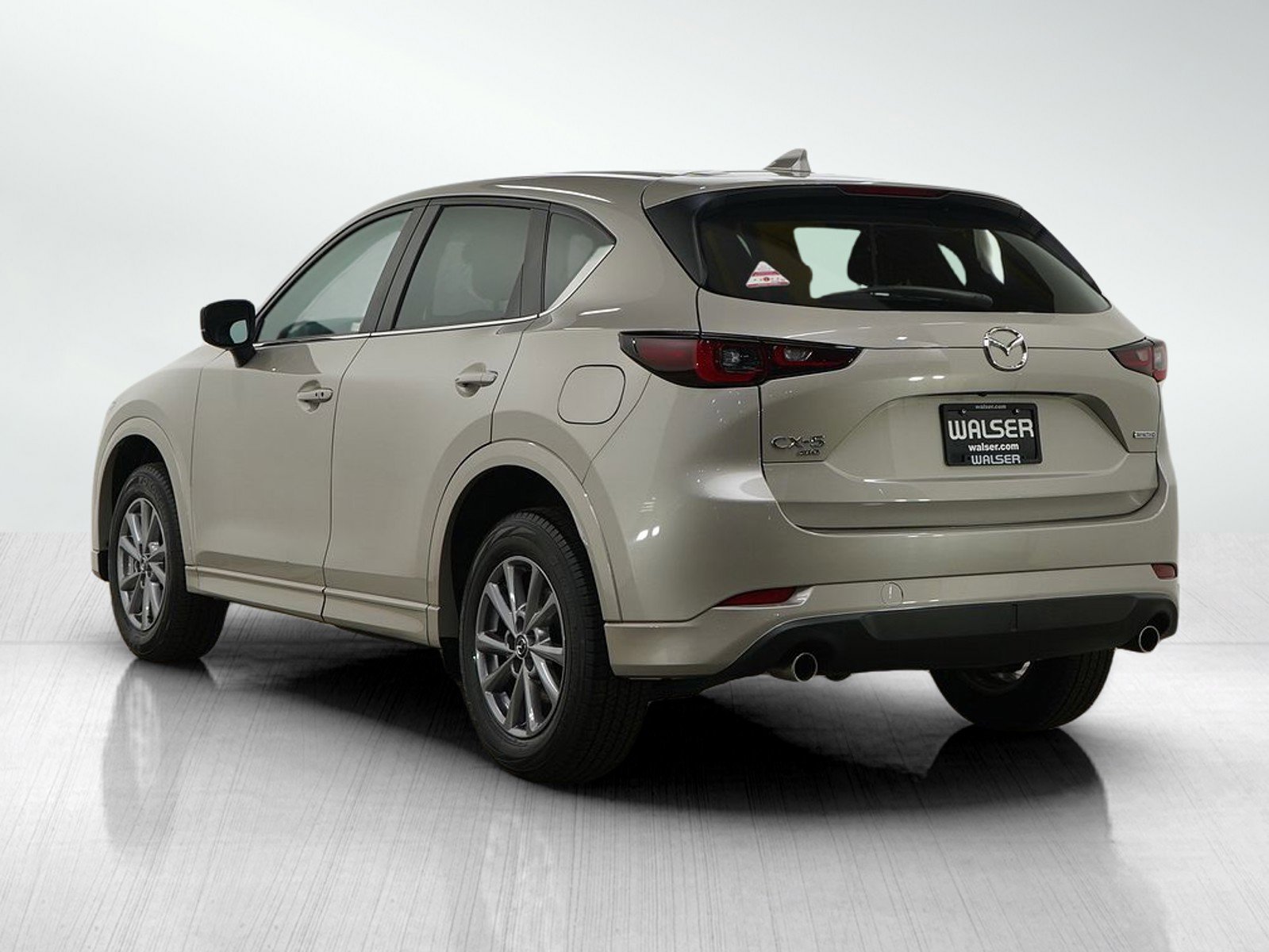 Used 2024 MAZDA CX-5 AWD 2.5 S w/ Preferred Package image 3